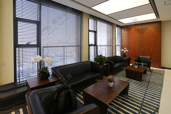 電動百葉簾實景圖